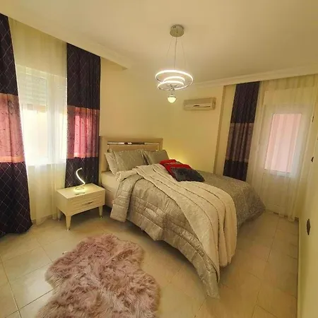 Apartament 2+1 у моря в аренду в развитом районе оба Alanya