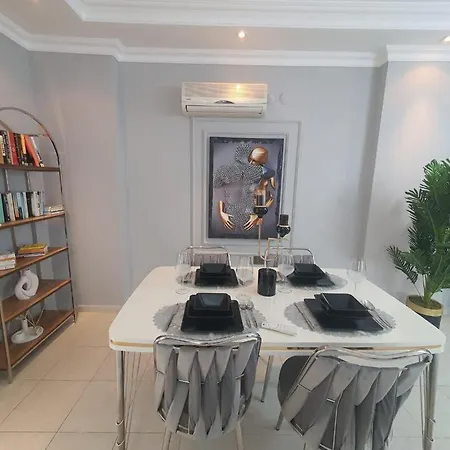 2+1 у моря в аренду в развитом районе оба Apartamento *
